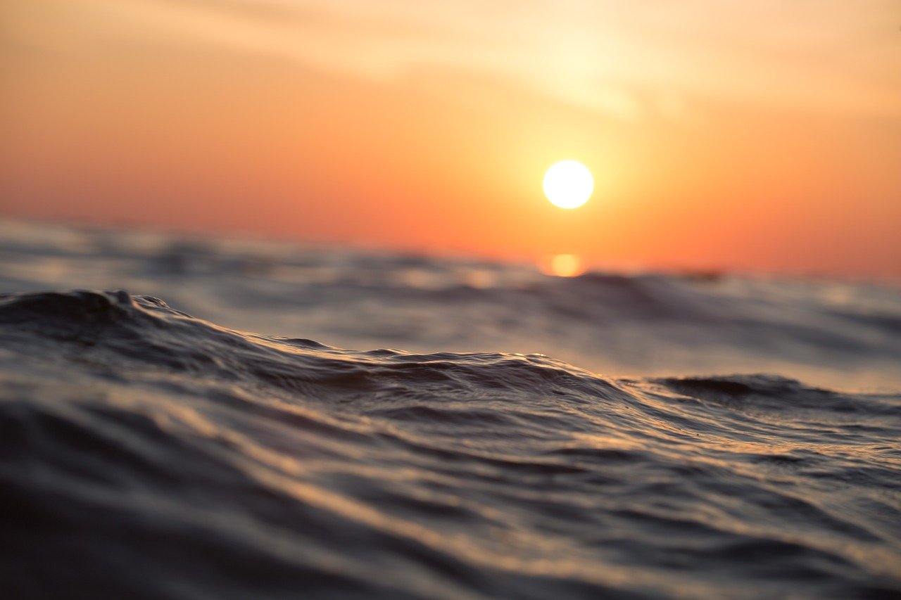 太阳能制氢 | 从乙醇中获取氢并产生氢气的有机化合物的开发